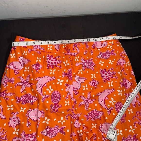 Lilly Pulitzer Orange Sea Animals Print Capri pants - Picture 7 of 8